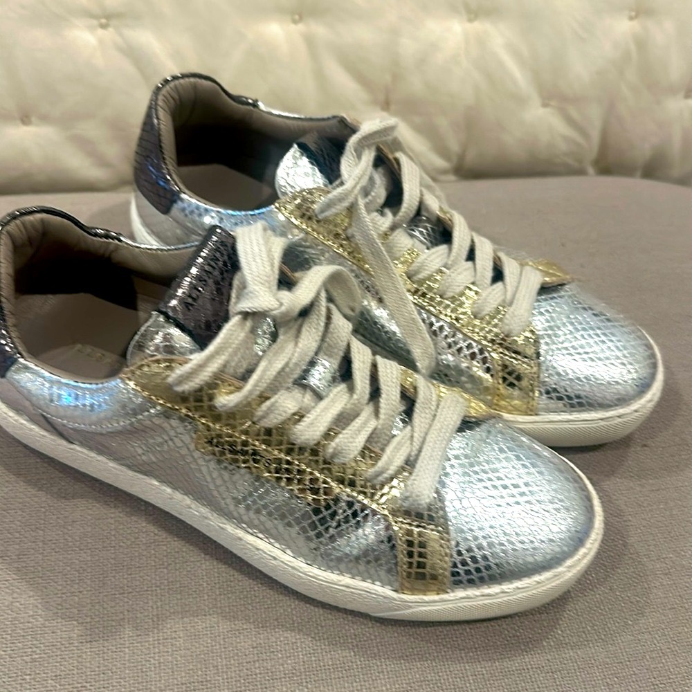 ALL Saints Sneakers